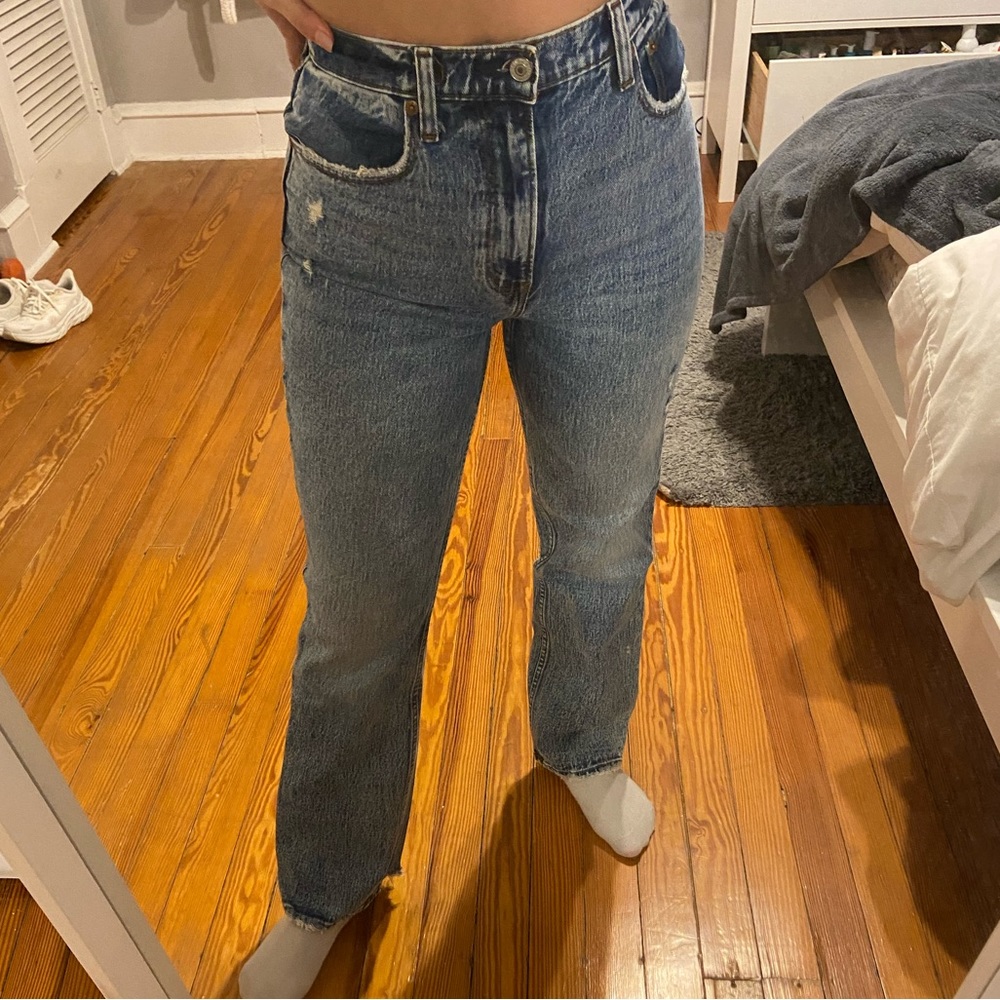 Abercrombie & Fitch 90’s Straight Ultra High Rise Jeans